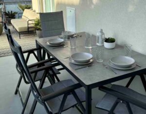 Ferienwohnung Lignano Esstisch außen